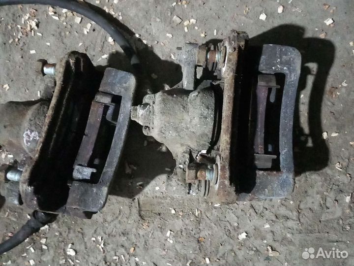 Киа ceed 1 тормозной суппорт передний, задний