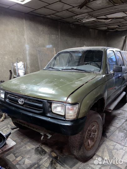 Toyota hilux surf и Toyota hilux