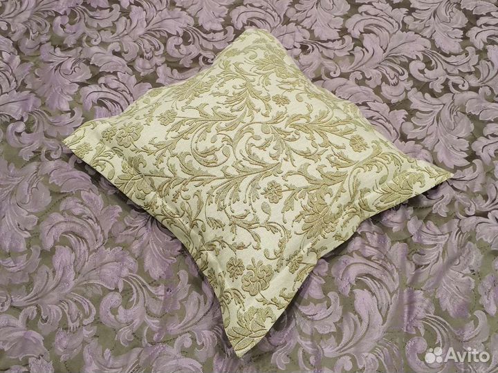 Подушка интерьерная