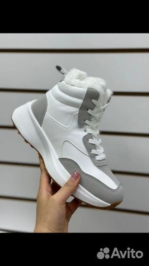 Кроссовки зимние