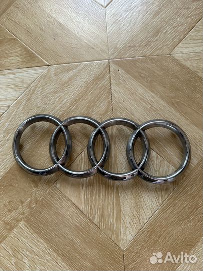 Эмблема audi a3 на решетку радиатора