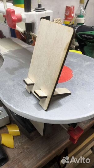 Подставка для телефона из фанеры 5 шт