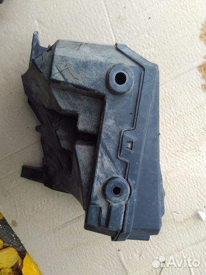 Рено Меган 2 блок предохранителей