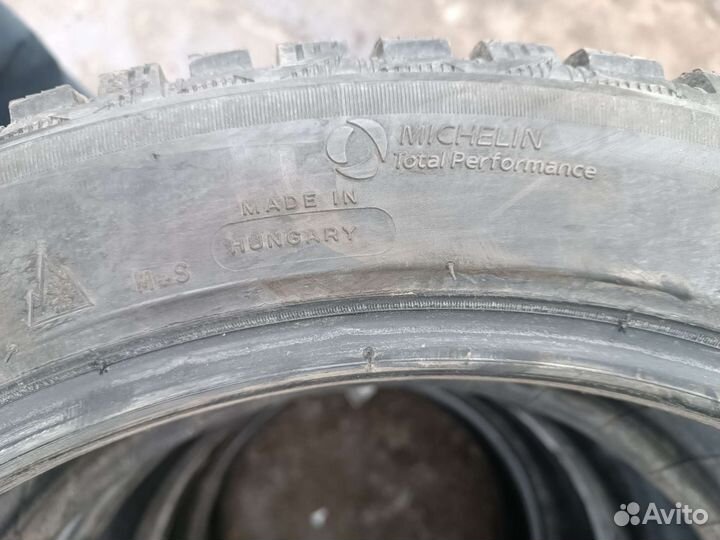 Michelin X-Ice North 4 245/45 R19