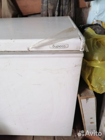 Морозильный ларь с глухой крышкой бу