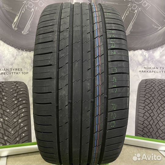 Tracmax X-Privilo RS01+ 285/40 R22 110Y