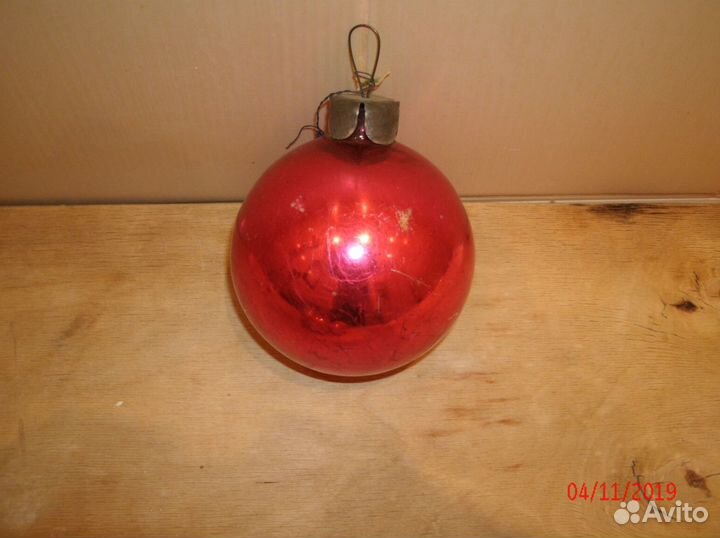 Ёлочные игрушки.Настольная праздничная ёлочка