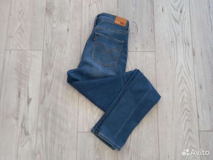 Джинсы женские Levi's