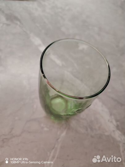 Стакан вкусно и точка зеленый