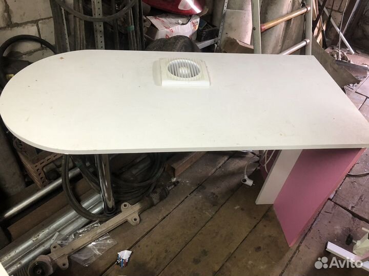 Стол для маникюра