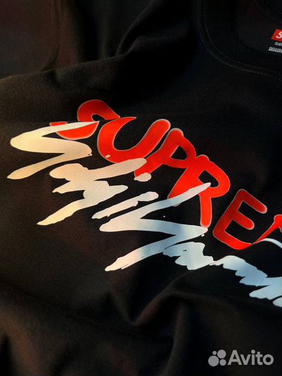 Футболка supreme
