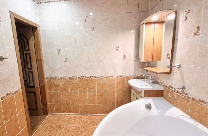 3-к. квартира, 113,9 м², 2/9 эт.