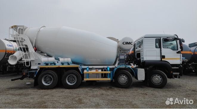 Автобетоносмеситель SITRAK C7H 8×4, 2023