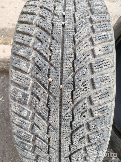 Kumho I'Zen RV Stud KC16 235/55 R17