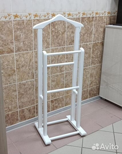 Вешалка напольная деревянная белая