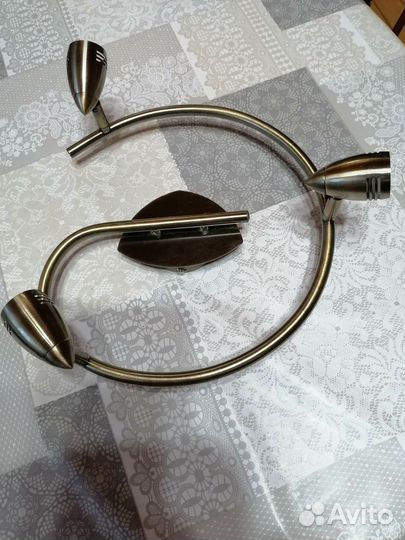 Люстра потолочная,новая