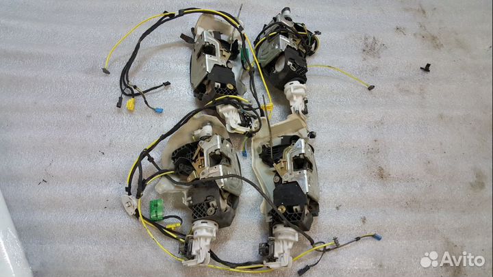 Замки дверей с доводчиком мерседес w220 присоски