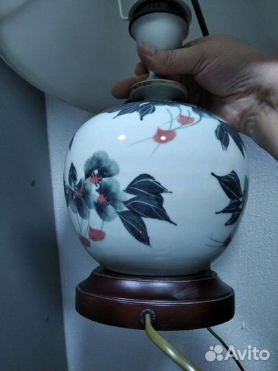 Лампа настольная