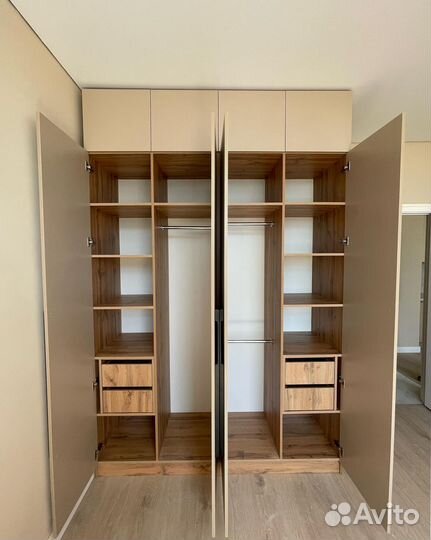 Шкаф распашной с фрезерованными фасадами