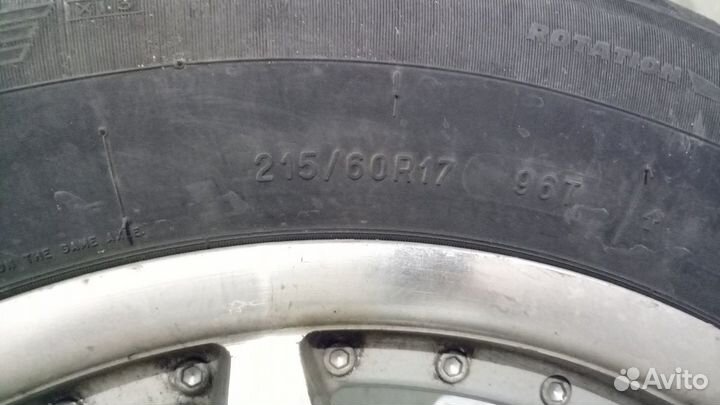 Michelin Agilis 215/60 R17