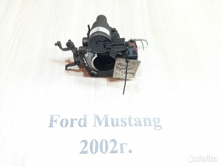 Дроссельная заслонка 3.8л б. Ford Mustang, 2002г