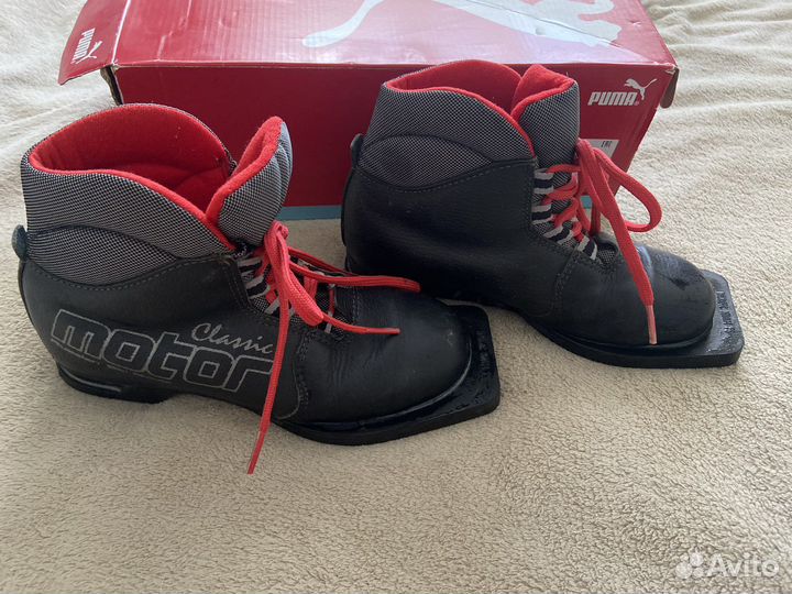 Лыжные ботинки