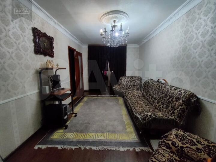 3-к. квартира, 70 м², 2/5 эт.