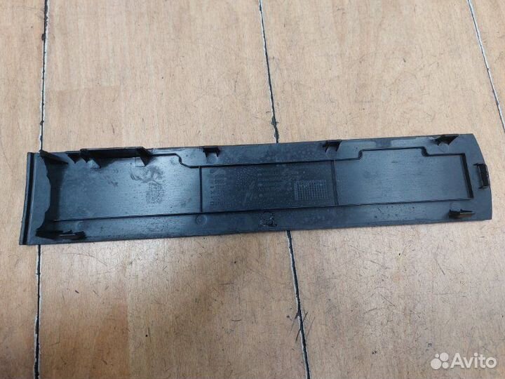 Декоративная крышка двигателя Opel Zafira B Z16XE1