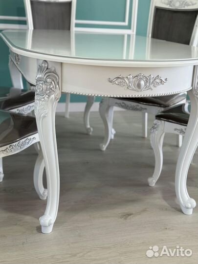 Стол кухонный раздвижной и Стулья