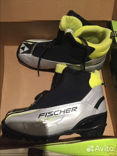 Лыжные ботинки fischer