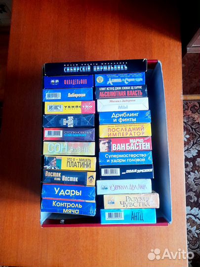 Видеокассеты