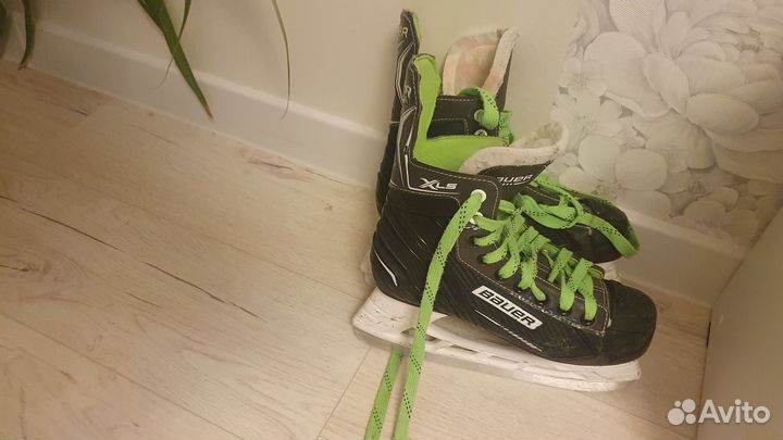 Хоккейные коньки bauer xls