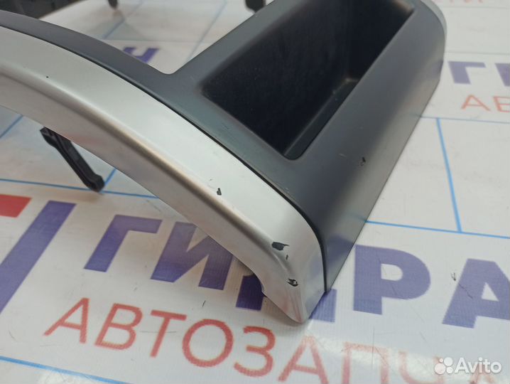 Накладка центральной консоли магнитолы Nissan X-Tr