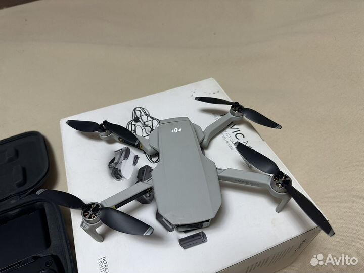 Квадрокоптер Dji mavic mini fly more combo