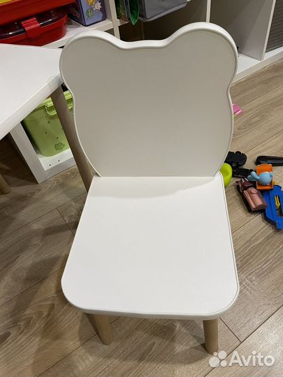 Детский стол и стул