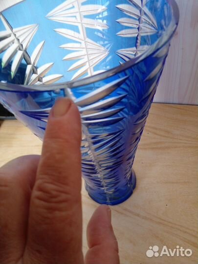 Ваза хрустальная цветная СССР