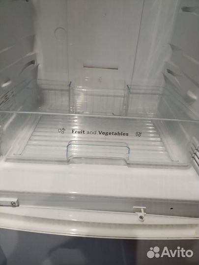 Полки, ящики, балконы в холодильник bosch kgn39