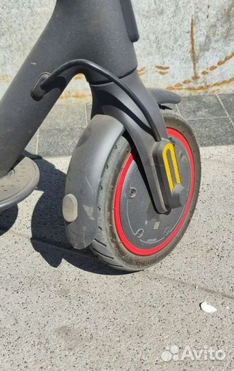 Электросамокат Xiaomi Mi Electric Scooter Pro 2