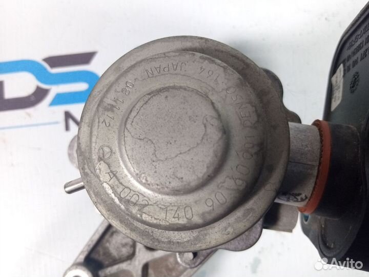 Клапан EGR Mercedes W204/W212 двиг. M271 из Японии