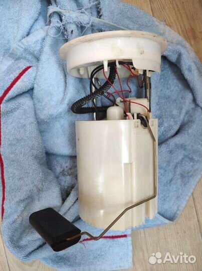 Топливный насос в сборе mazda 3 bl