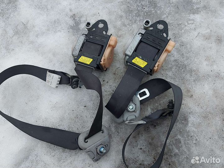 Ремень безопасности Мицубиси Ланцер 9