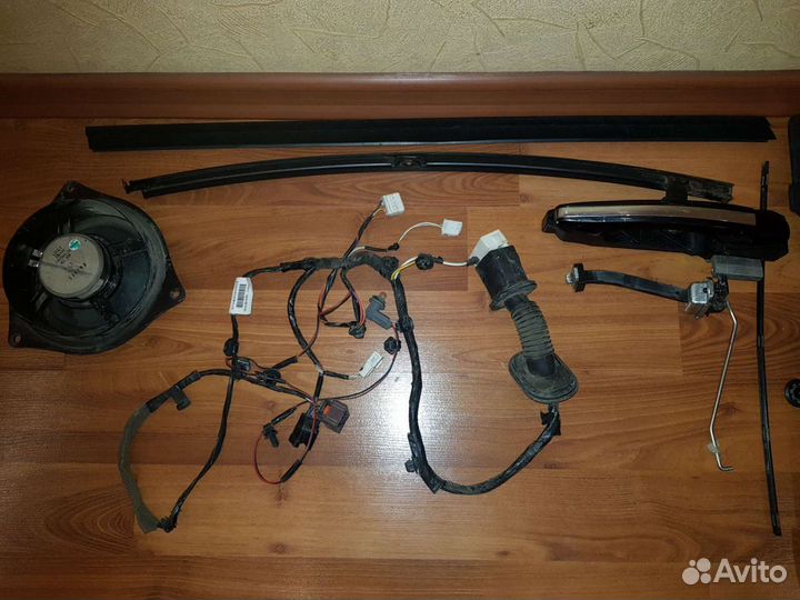 Запчасти двери geely ec7