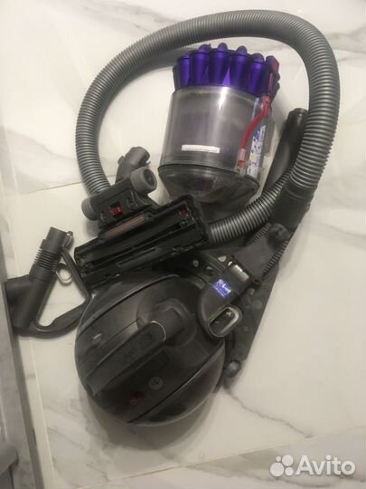 Пылесос dyson dc37