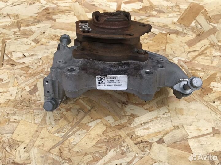 Кулак поворотный задний левый Audi Q5 2 2017-н.в