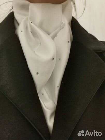 Галстук для конного спорта