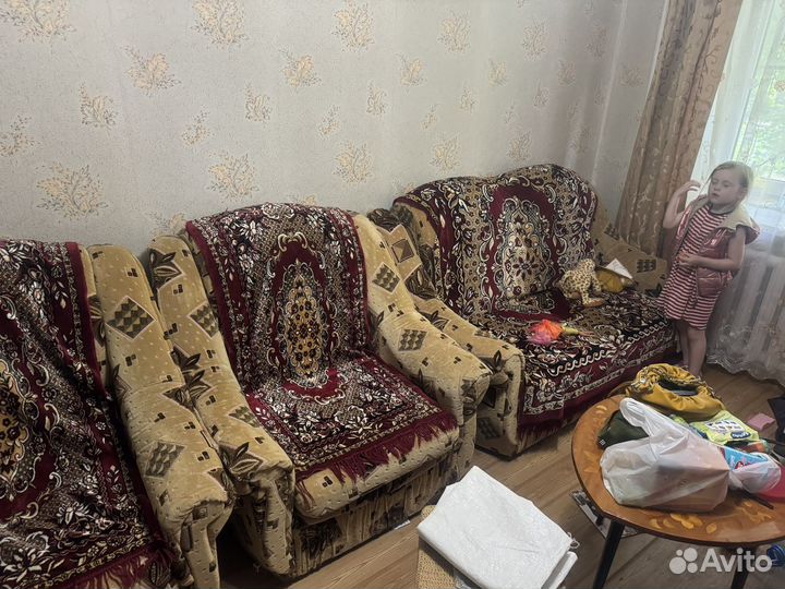 Диван и 2 кресла