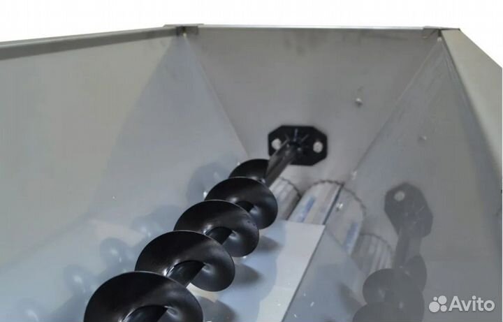 Электрический гребнеотделитель-измельчитель