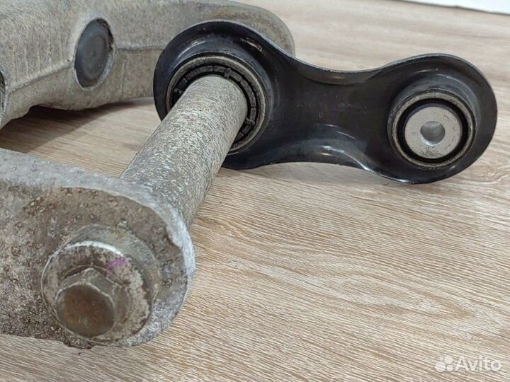 Рычаг подвески нижний задний левый Bmw X5 Рест E70