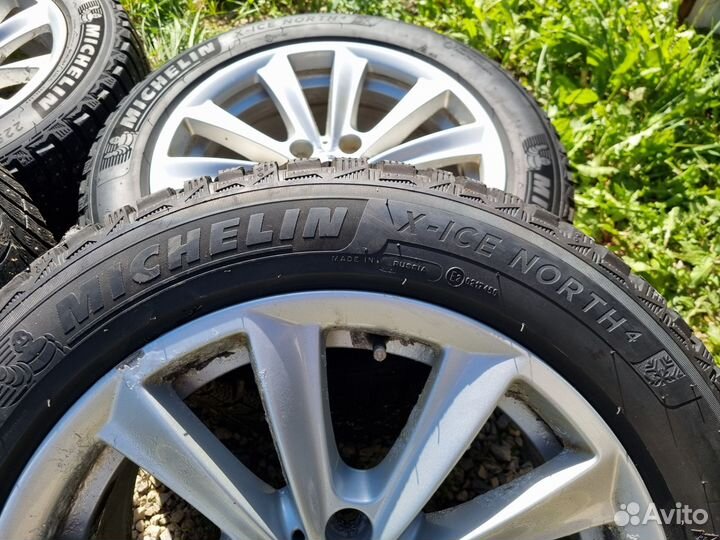 Michelin X-Ice North 4 225/55 R17 101T