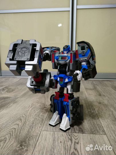 Тобот Атлон Метрон